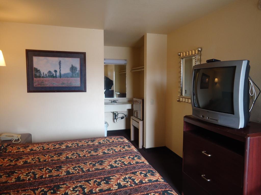 Economy Inn Victorville Kamer foto